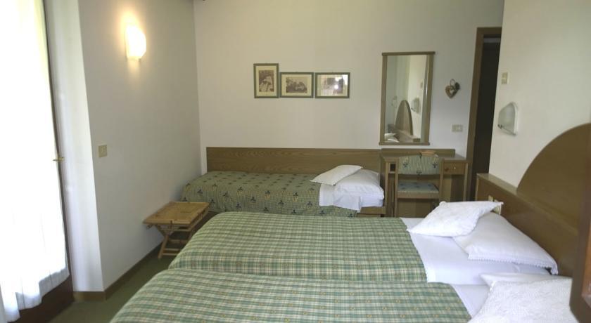 קאריזולו La Felce Bed & Breakfast חדר תמונה